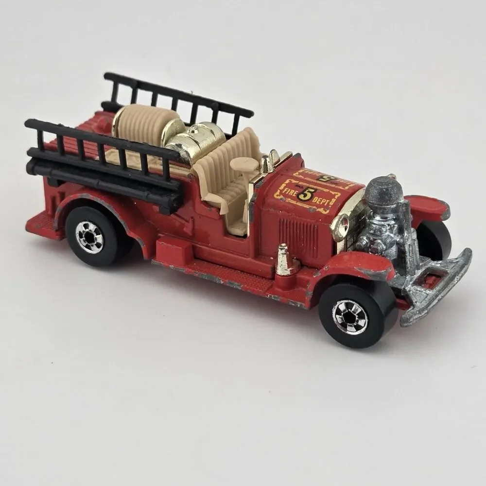 Vintage Hot Wheels Old Number 5 Fire Engine Truck 1980 Hong Kong